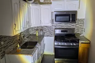 1757 S Avondale St, Philadelphia, PA 19142 - Photo 2