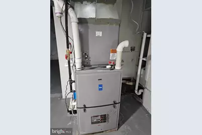 1744 Stocker Street, Philadelphia, PA 19145 - Photo 28