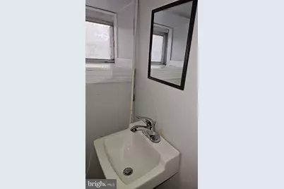 1744 Stocker Street, Philadelphia, PA 19145 - Photo 6