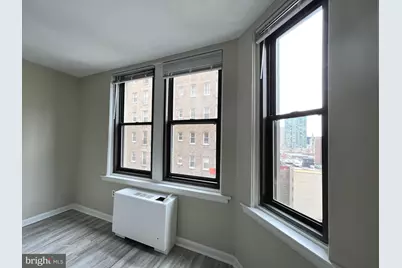 135 S 19th Street #1006, Philadelphia, PA 19103 - Photo 2