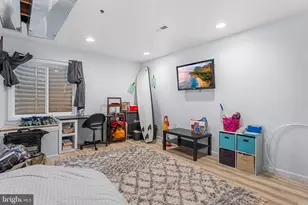 2013 E York St, Philadelphia, PA 19125 - Photo 14