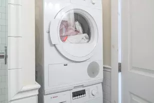 126 N 3rd St, Philadelphia, PA 19106 - Photo 8