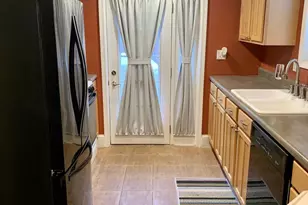 812 N Judson St, Philadelphia, PA 19130 - Photo 14