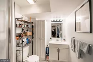 1728 Spruce St, Philadelphia, PA 19103 - Photo 10