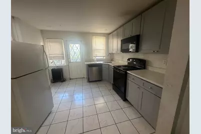 5819 Larchwood Avenue, Philadelphia, PA 19143 - Photo 6