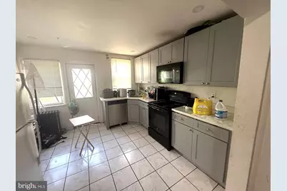 5819 Larchwood Avenue, Philadelphia, PA 19143 - Photo 2