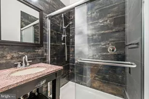 1201 S 5th St, Philadelphia, PA 19147 - Photo 14