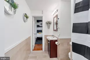 2134 Locust St, Philadelphia, PA 19103 - Photo 6