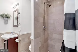 2134 Locust St, Philadelphia, PA 19103 - Photo 8