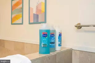 2134 Locust St, Philadelphia, PA 19103 - Photo 30