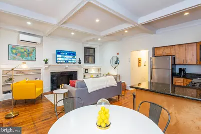 2134 Locust Street #1R, Philadelphia, PA 19103 - Photo 8