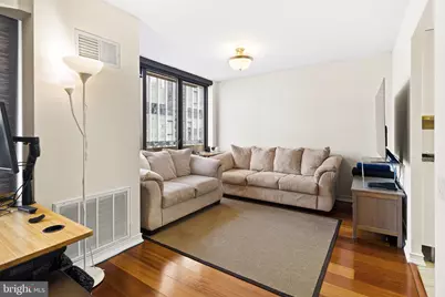 1326 Spruce Street #2208, Philadelphia, PA 19107 - Photo 4