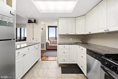 1326 Spruce Street #2208, Philadelphia, PA 19107 - Photo 12