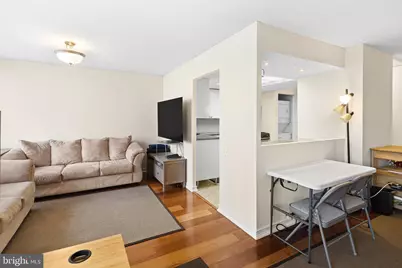 1326 Spruce Street #2208, Philadelphia, PA 19107 - Photo 6