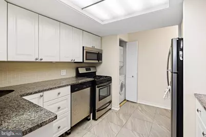 1326 Spruce Street #2208, Philadelphia, PA 19107 - Photo 8