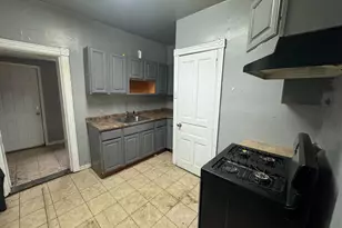 4442 N 18th St, Philadelphia, PA 19140 - Photo 2