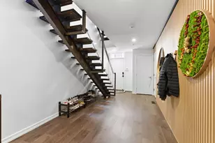 322 Brown St, Philadelphia, PA 19123 - Photo 4