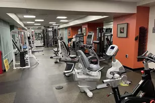 220 Locust St, Philadelphia, PA 19106 - Photo 8