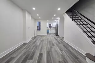 962 Carver St, Philadelphia, PA 19124 - Photo 2