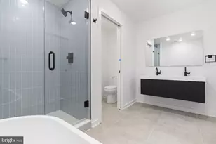 1602 Locust St, Philadelphia, PA 19103 - Photo 16