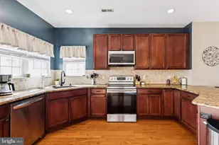 233 Paoli Ave, Philadelphia, PA 19128 - Photo 16