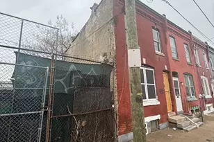 912 N 45th St, Philadelphia, PA 19104 - Photo 2