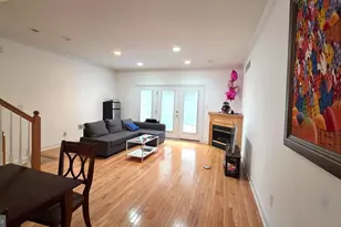 628 S 27th St, Philadelphia, PA 19146 - Photo 6