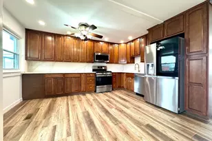 3318 Gurley Rd, Philadelphia, PA 19154 - Photo 6