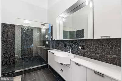 105 S 12th Street #302, Philadelphia, PA 19107 - Photo 22