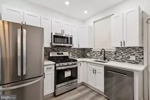 4674 N Sydenham St, Philadelphia, PA 19140 - Photo 10