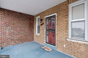 4674 N Sydenham St, Philadelphia, PA 19140 - Photo 2