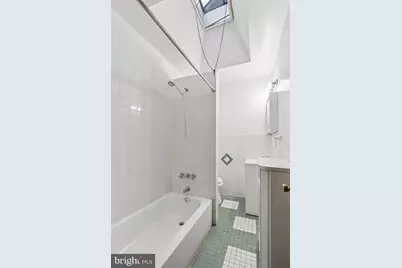 4674 N Sydenham Street, Philadelphia, PA 19140 - Photo 18