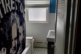 321 Dalton St, Philadelphia, PA 19111 - Photo 10