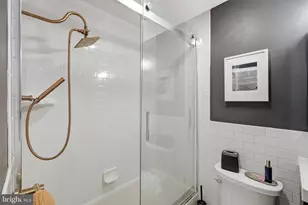 122 Chestnut St, Philadelphia, PA 19106 - Photo 18