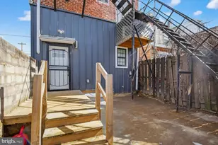 2046 E Huntingdon St, Philadelphia, PA 19125 - Photo 10