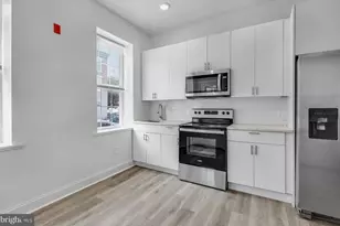 2046 E Huntingdon St, Philadelphia, PA 19125 - Photo 6