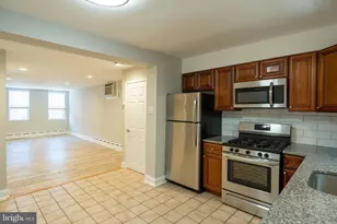 939 Mountain St, Philadelphia, PA 19148 - Photo 8