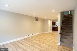 939 Mountain St, Philadelphia, PA 19148 - Photo 4