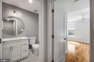 1205 Wharton St, Philadelphia, PA 19147 - Photo 14