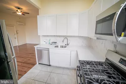 269 S 17th Street #2F, Philadelphia, PA 19103 - Photo 8