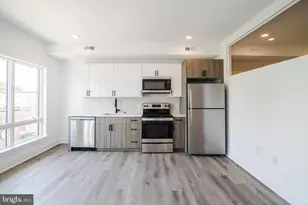 1420 Point Breeze Ave, Philadelphia, PA 19146 - Photo 6