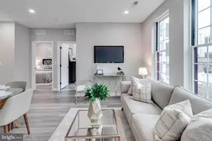 752 S 16th St, Philadelphia, PA 19146 - Photo 4