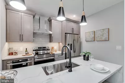 752 S 16th Street #2C, Philadelphia, PA 19146 - Photo 10