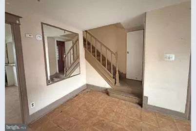 323 W Wingohocking Street, Philadelphia, PA 19140 - Photo 8