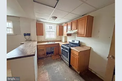 323 W Wingohocking Street, Philadelphia, PA 19140 - Photo 12