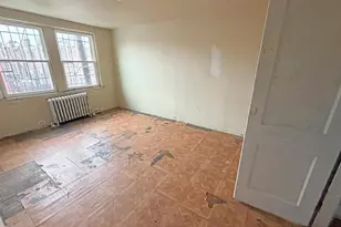 323 W Wingohocking St, Philadelphia, PA 19140 - Photo 16