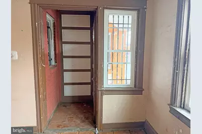 323 W Wingohocking Street, Philadelphia, PA 19140 - Photo 4