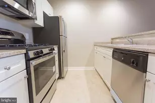 727 Spruce St, Philadelphia, PA 19106 - Photo 8