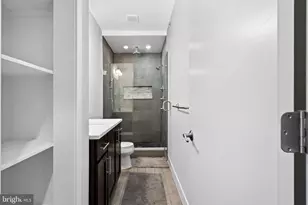 924 S 11th St, Philadelphia, PA 19147 - Photo 10