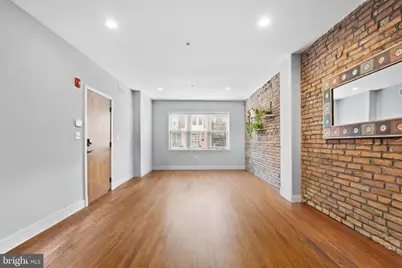 924 S 11th Street #A, Philadelphia, PA 19147 - Photo 4